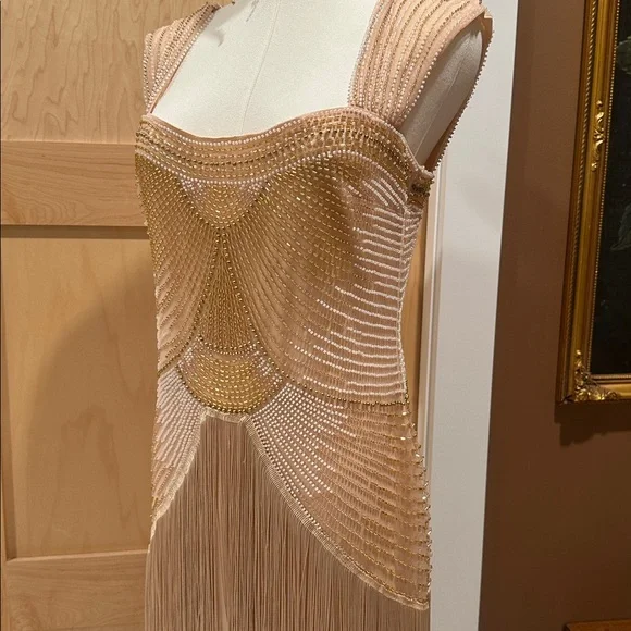 Babeyond Graceful Gradient Bead Fringe Evening Gown size 6 - Picture 3 of 12